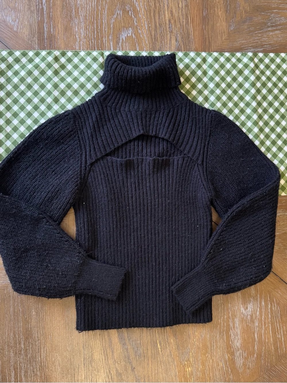 Women's Black Ribbed Turtleneck Sweater